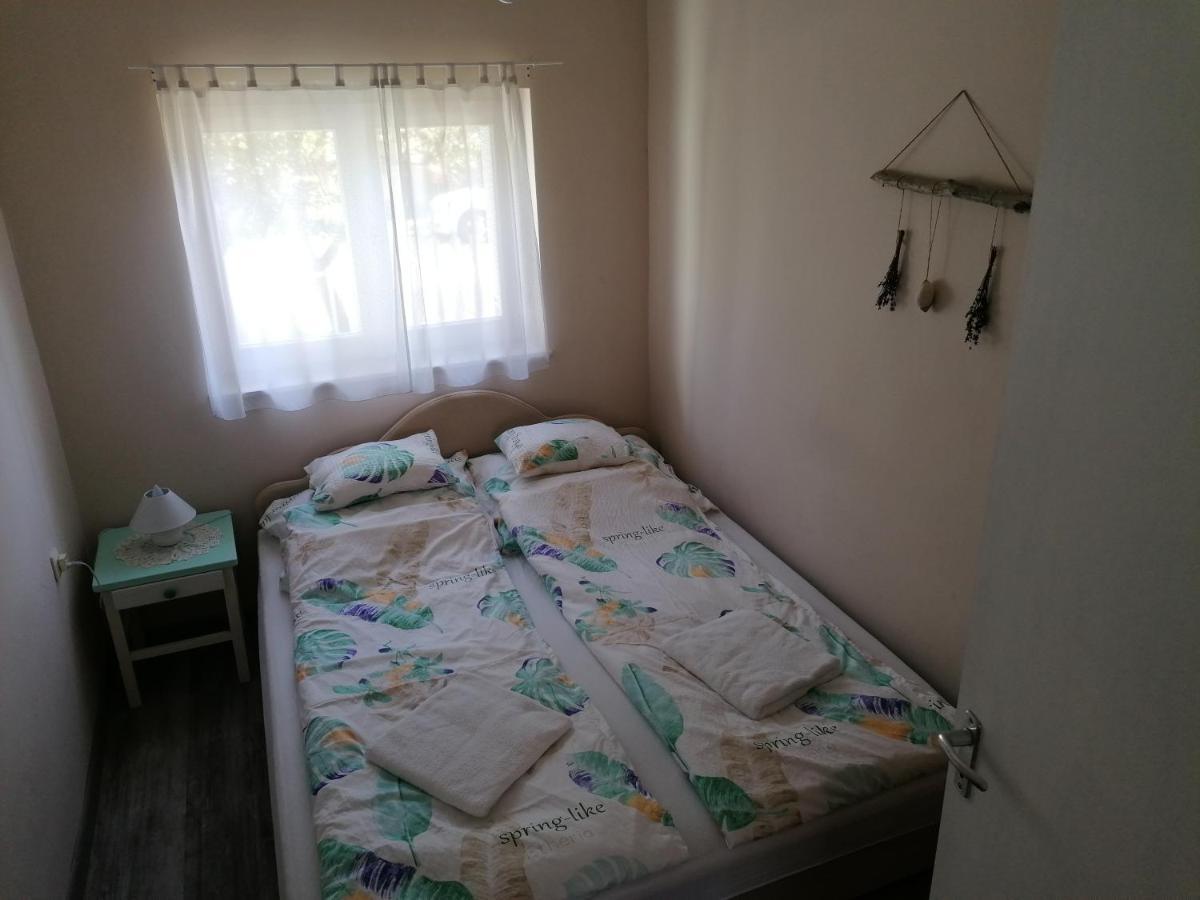 Menta Apartman Mezőkövesd 外观 照片