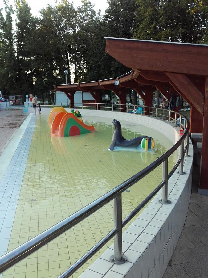 Menta Apartman Mezőkövesd 外观 照片
